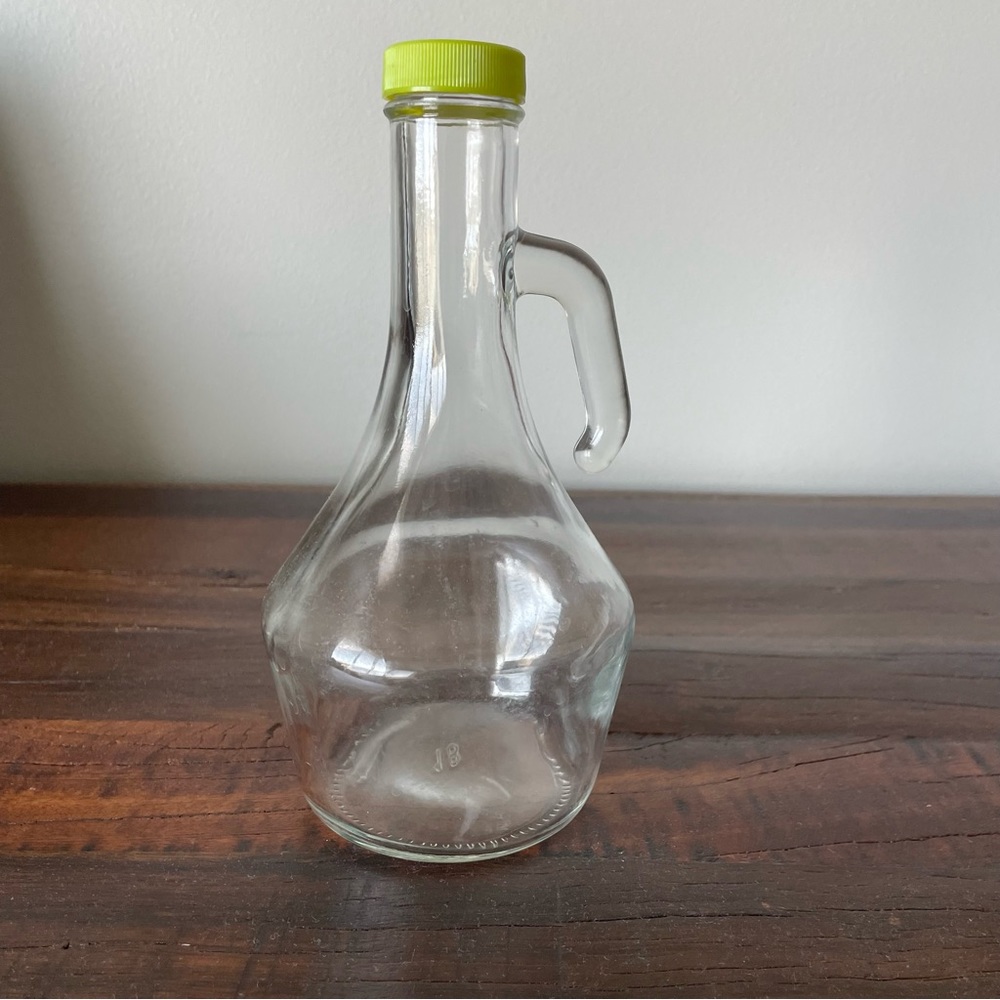 Vintage Olive Garden Dressing bottle, Light Green Lid, Salad Dressing bottle - Picture 2 of 6